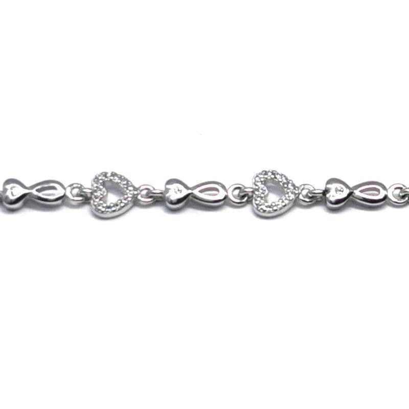 white stone heart bracelet in hallmarked, rhodium-plated 925 sterling silver – alternate front view – DRESCHER Jewellery®