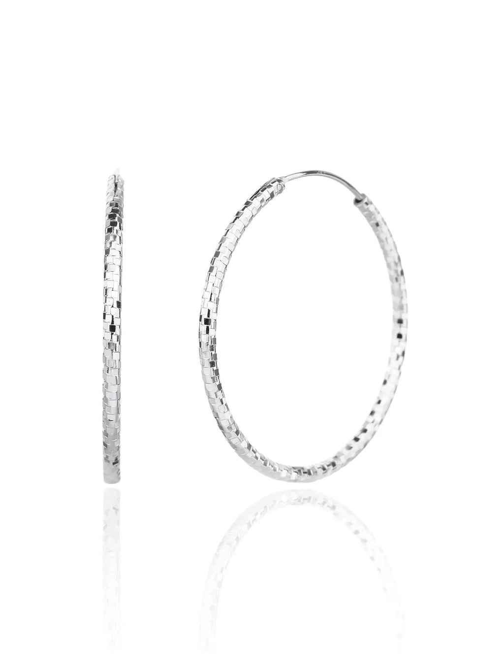 3.5 cm diamond-engraved hoop earrings in hallmarked, rhodium-plated 925 sterling silver – front and side views – DRESCHER Jewellery®