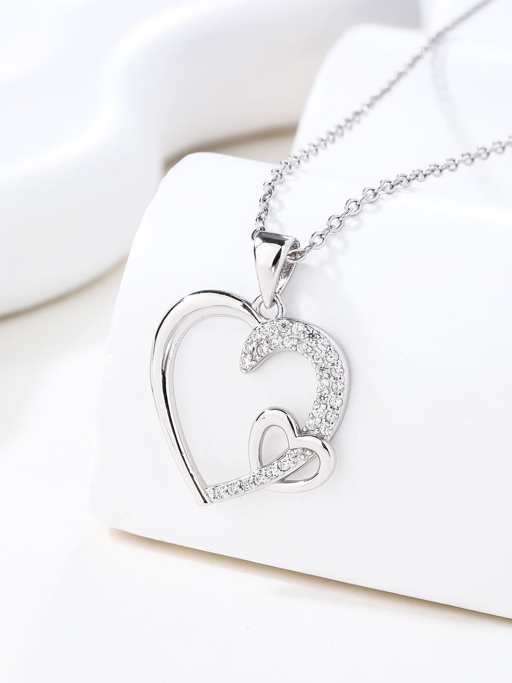 Asymmetrical heart pendant with zirconia in hallmarked, rhodium-plated 925 sterling silver – dimensions view – DRESCHER Jewellery®