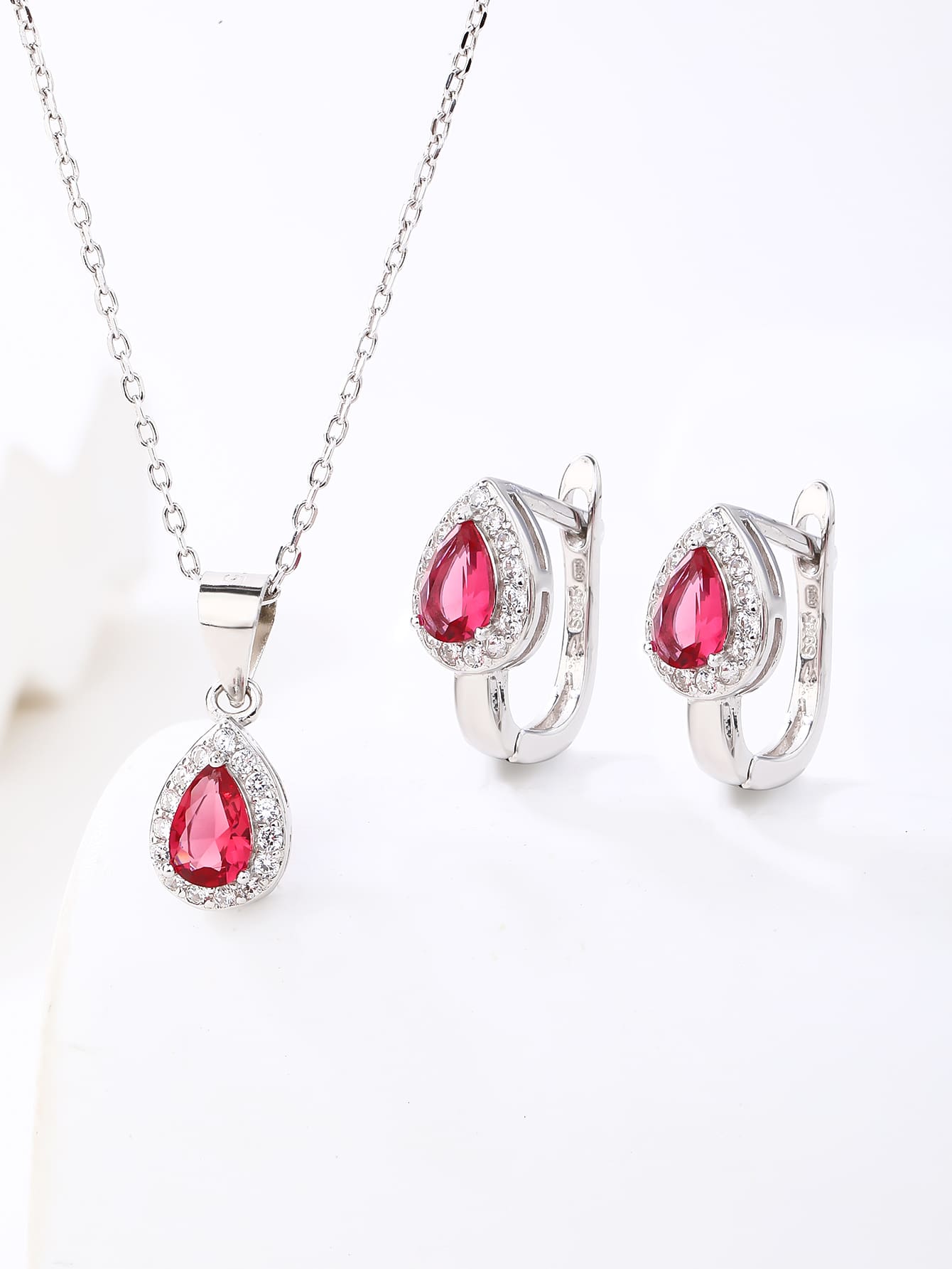 Drop shaped fuchsia red stone with white cubic zirconia stones (without chain) in hallmarked, rhodium-plated 925 sterling silver – component view – DRESCHER Jewellery®