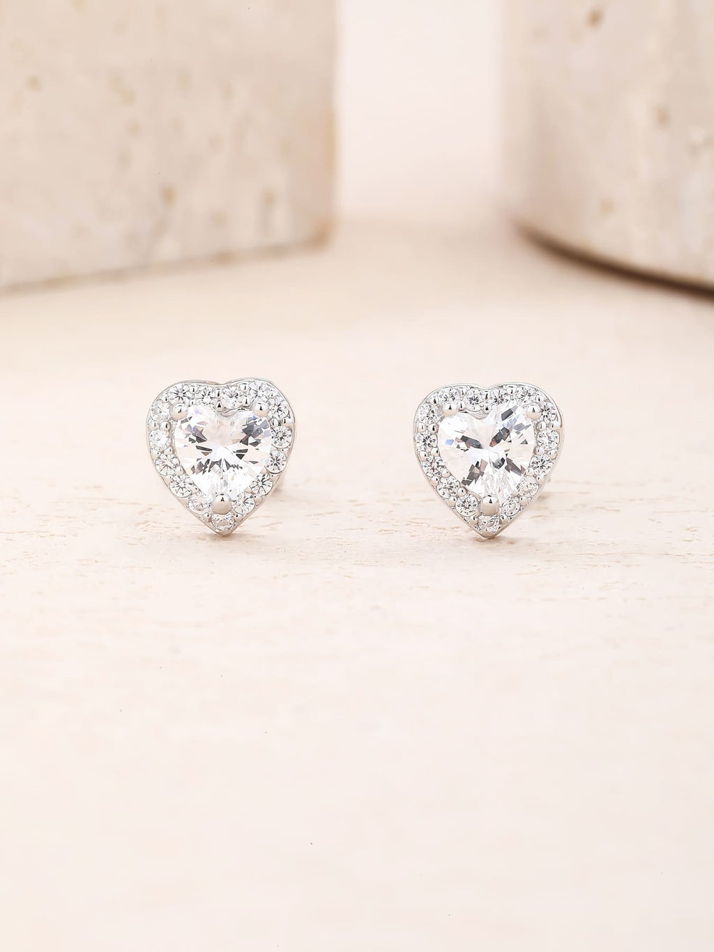 white heart shaped stone stud earrings with white cubic zirconia in hallmarked, rhodium-plated 925 sterling silver – dimensions view – DRESCHER Jewellery®