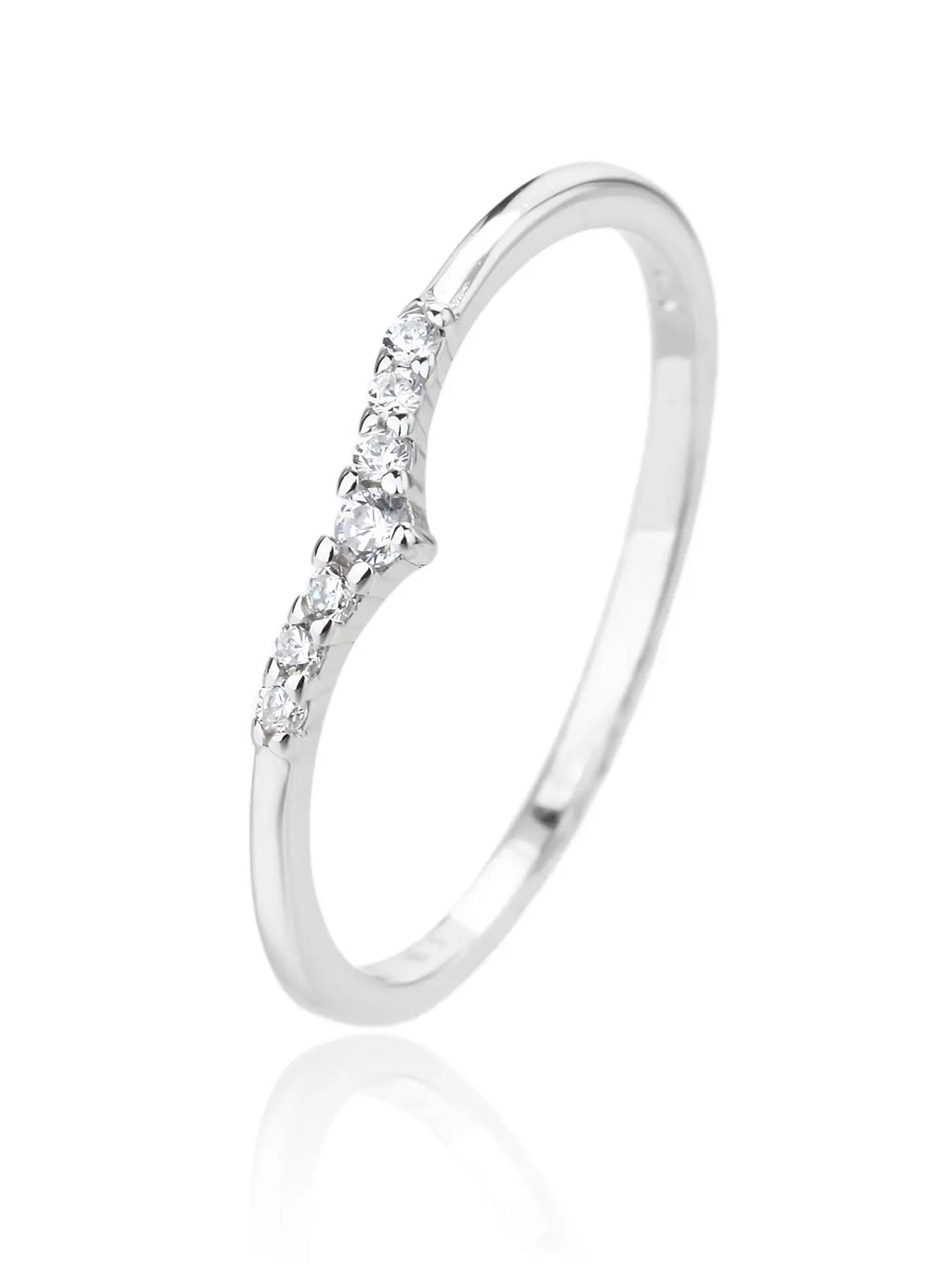 Silver ring with white cubic zirconia stones and V-shaped decoration