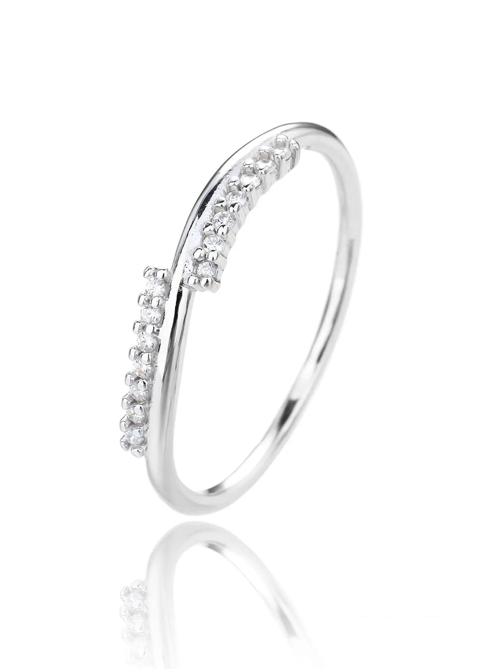 Silver ring with curved lines and zirconia decoration