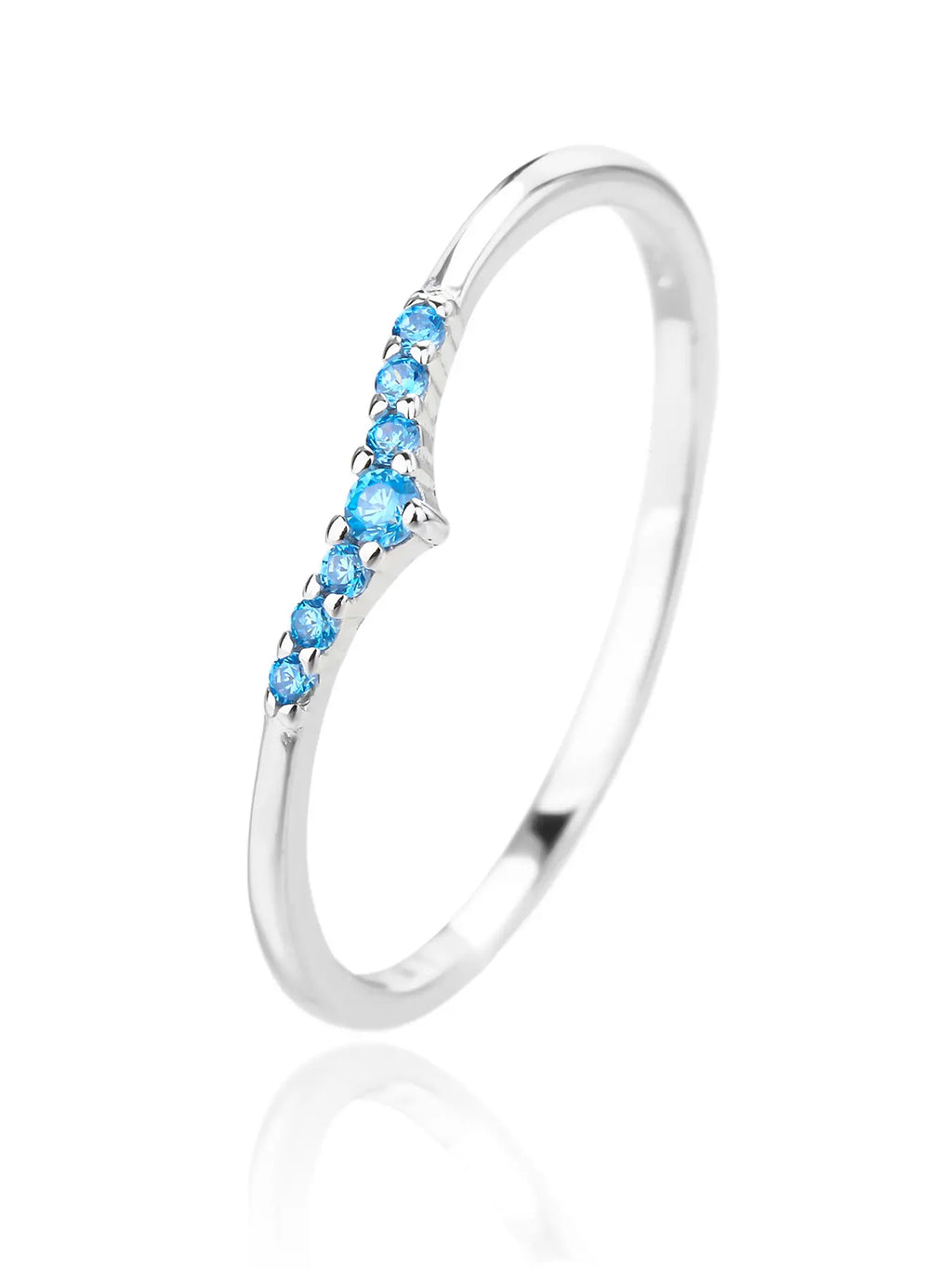Silver ring with blue cubic zirconia stones, V-shaped decoration