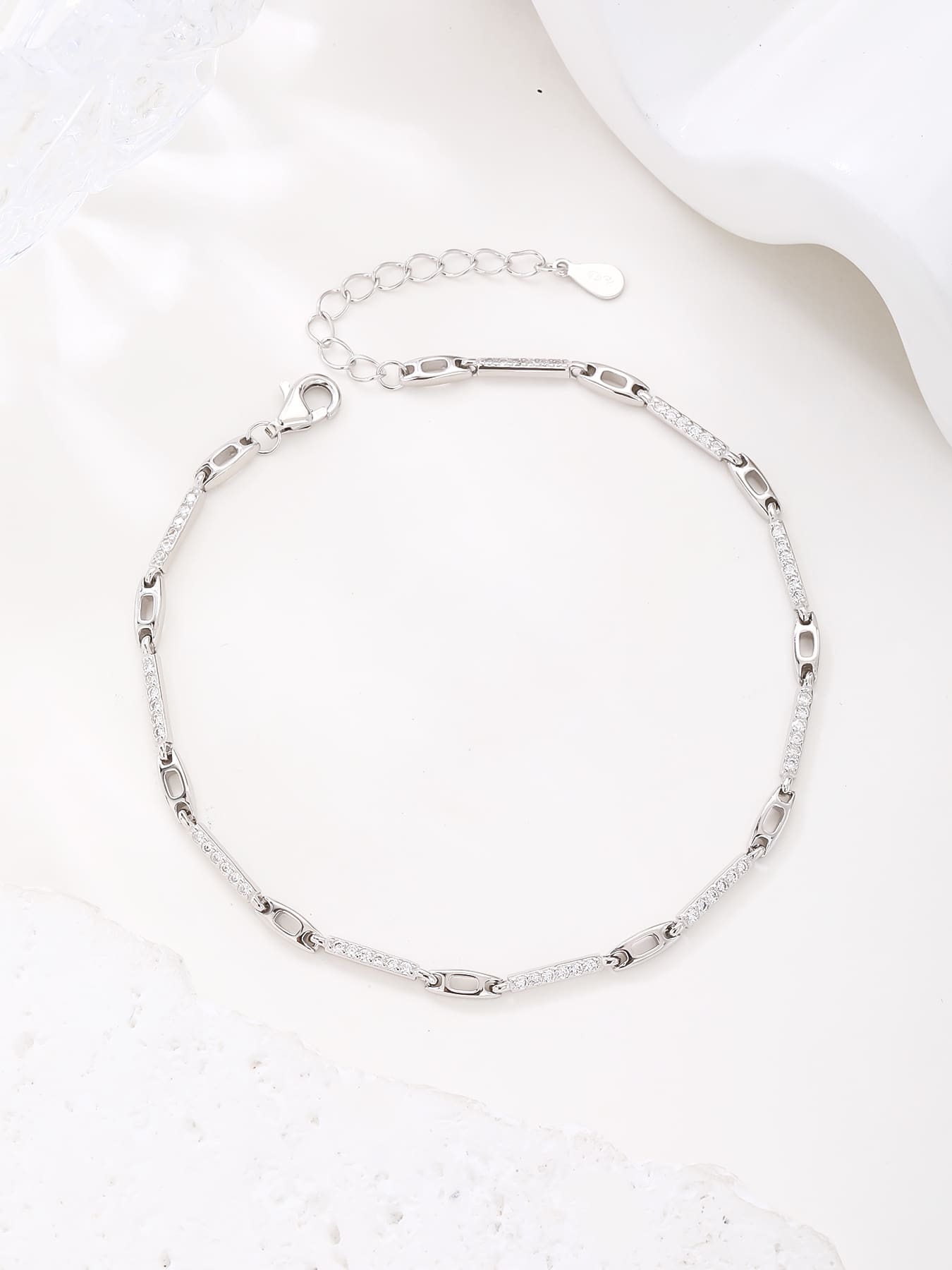 bracelet fine chain design with zirconia inlay in hallmarked, rhodium-plated 925 sterling silver – dimensions view – DRESCHER Jewellery®