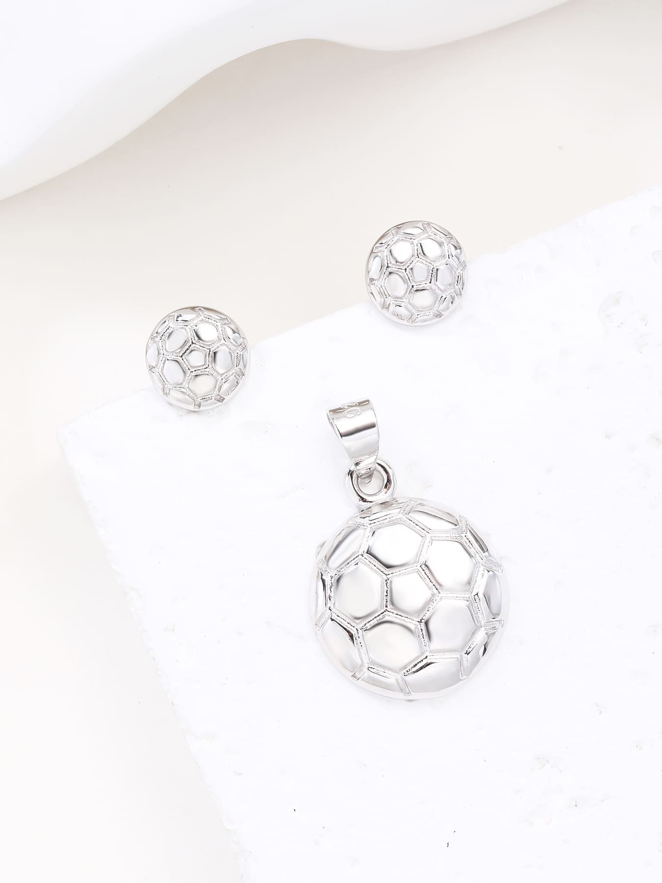 handball wedge set in hallmarked, rhodium-plated 925 sterling silver – earrings front and side views – DRESCHER Jewellery®