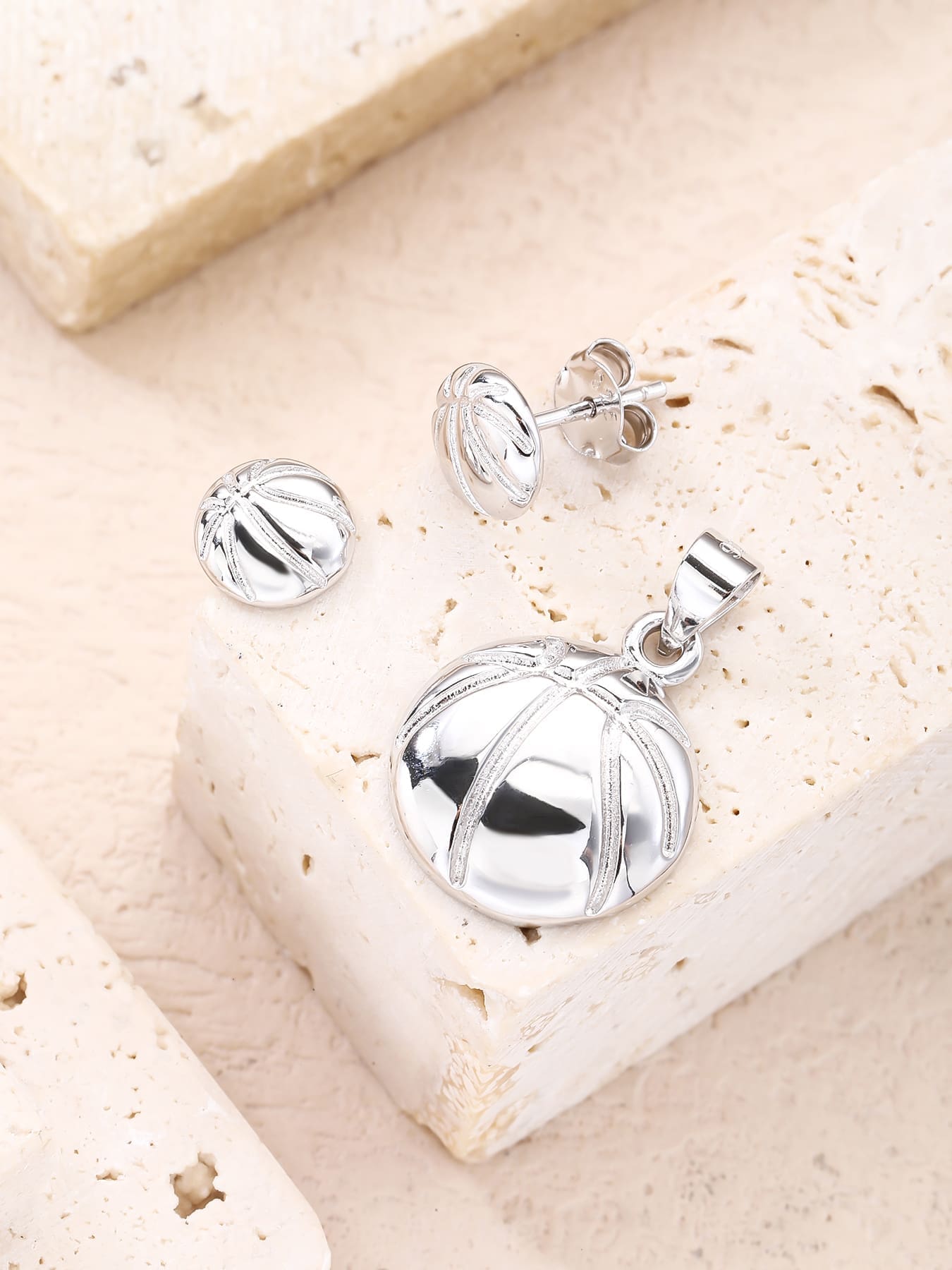 basketball wedge set in hallmarked, rhodium-plated 925 sterling silver – lifestyle view – DRESCHER Jewellery®