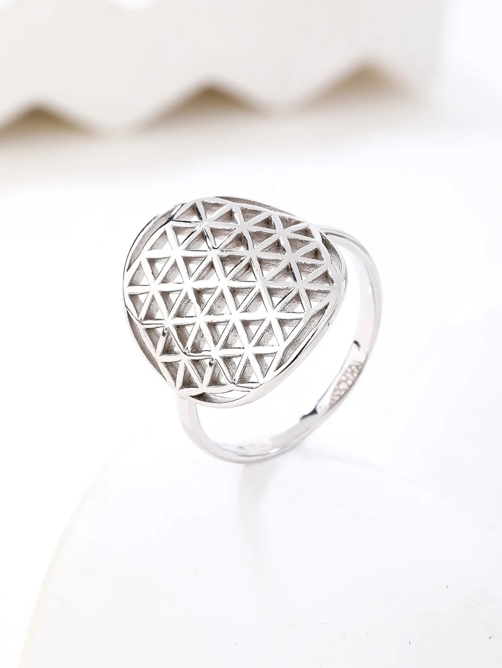 Silver ladies ring with Flower of Life motif