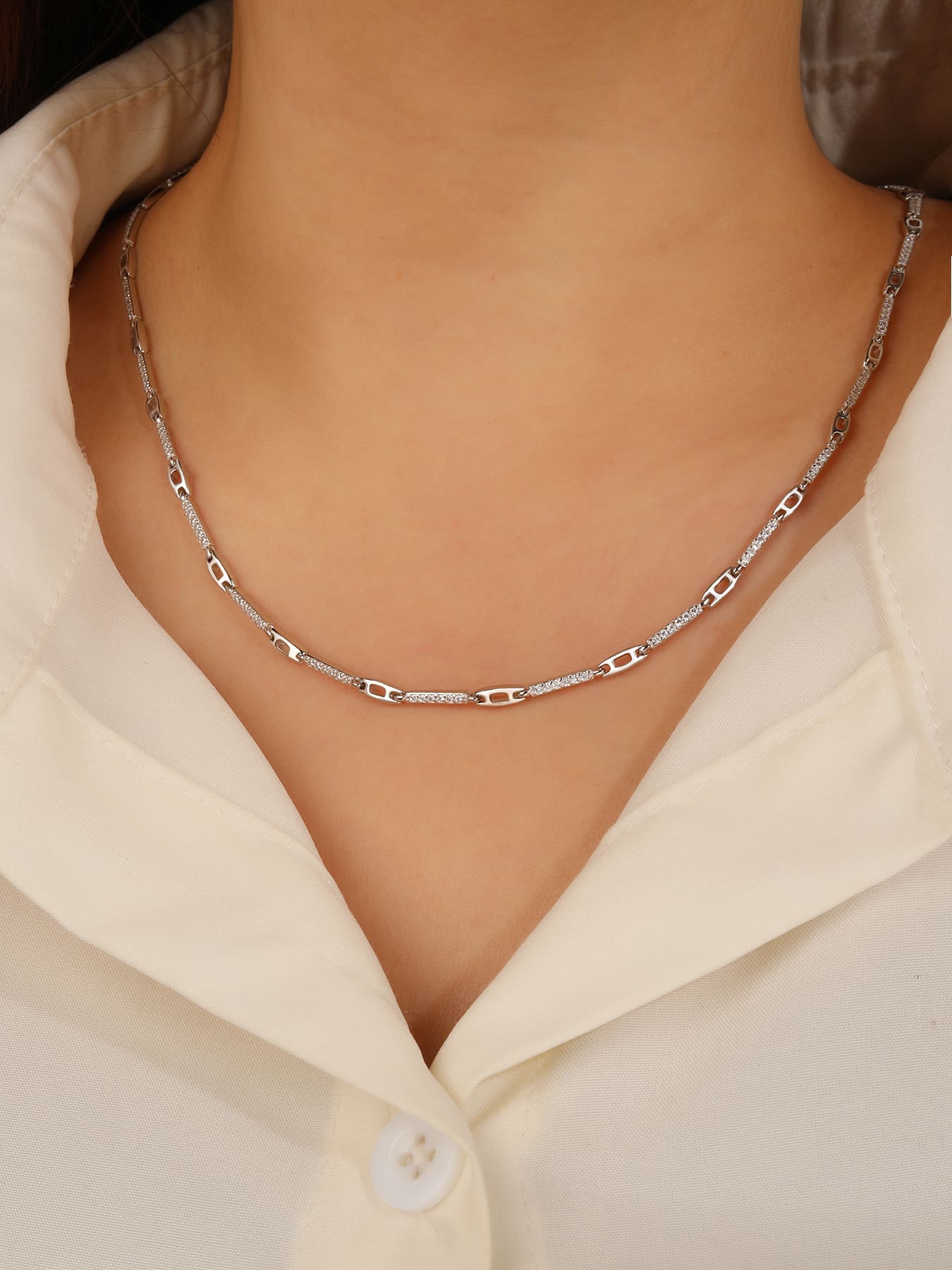 necklace with zirconia decoration in hallmarked, rhodium-plated 925 sterling silver – worn view – DRESCHER Jewellery®