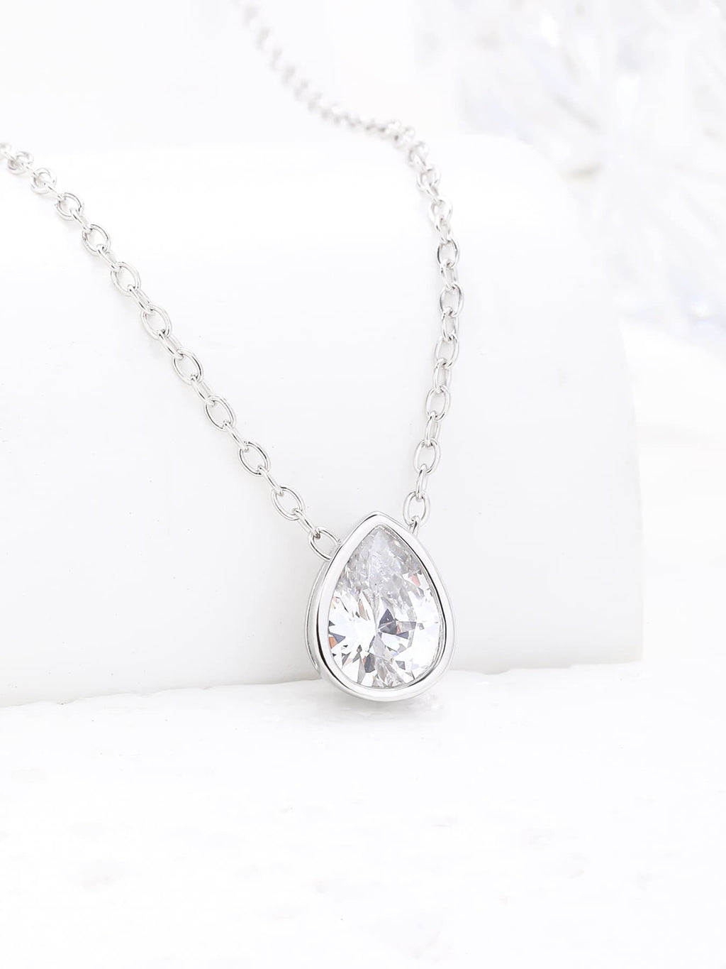 water drop white cubic zirconia necklace in hallmarked, rhodium-plated 925 sterling silver – display view – DRESCHER Jewellery®