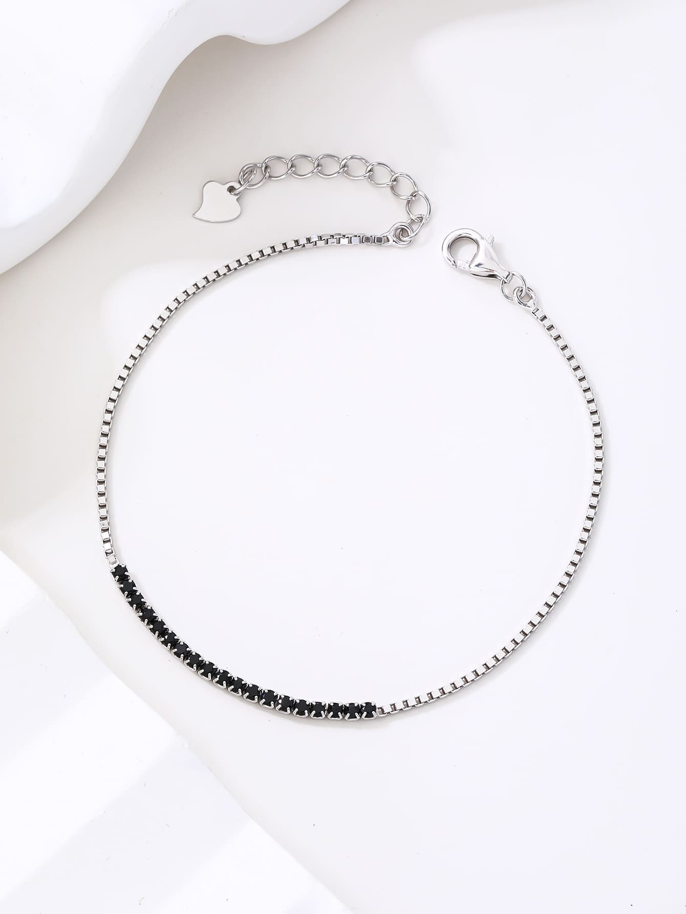 Black cubic zirconia hallmarked, rhodium-plated 925 sterling silver bracelet – display view – DRESCHER Jewellery®