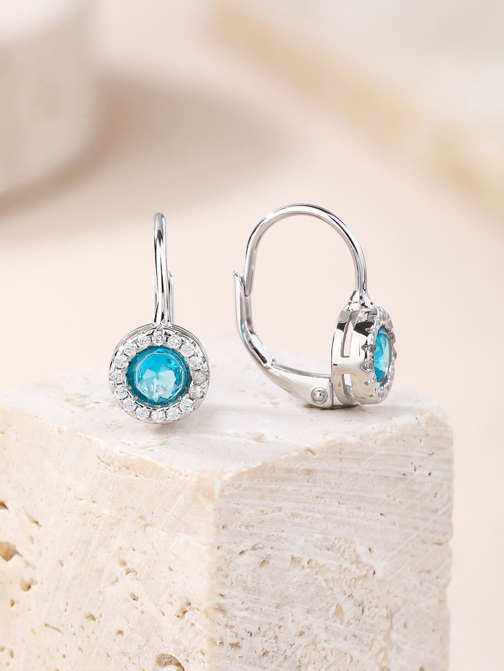 blue cubic zirconia stud earrings in hallmarked, rhodium-plated 925 sterling silver – display view – DRESCHER Jewellery®