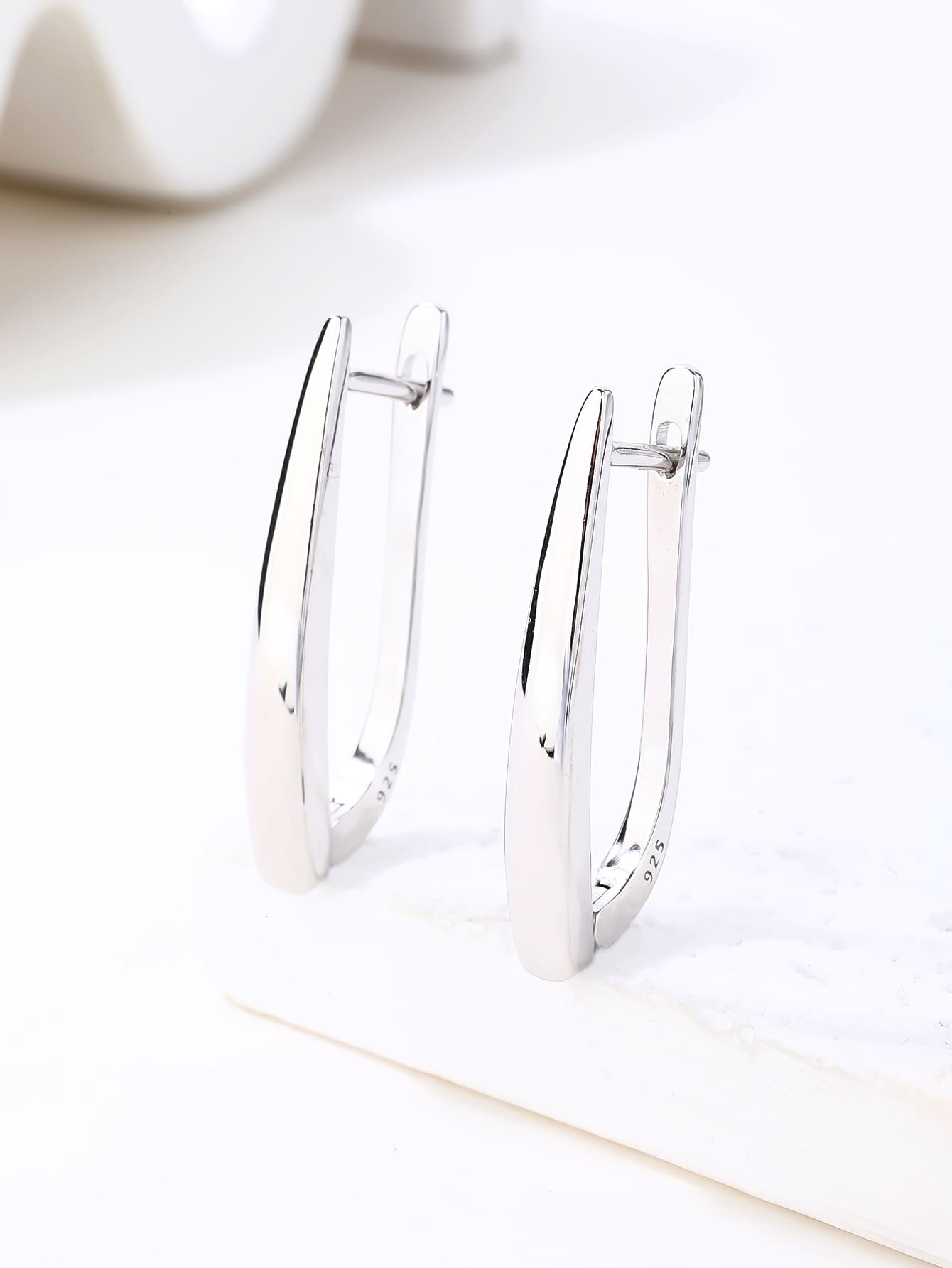 stone-free French-clasp earrings in hallmarked, rhodium-plated 925 sterling silver – display view – DRESCHER Jewellery®