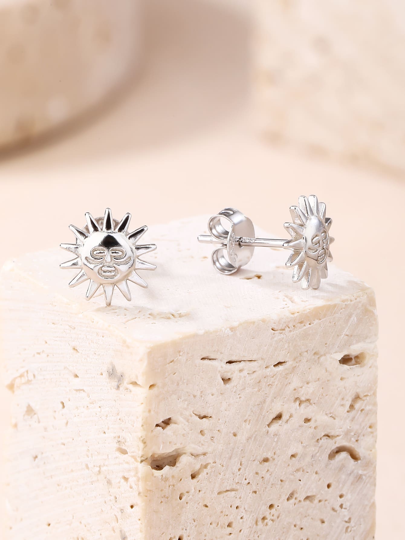 Sunflower stud earrings in hallmarked, rhodium-plated 925 sterling silver – lifestyle view – DRESCHER Jewellery®