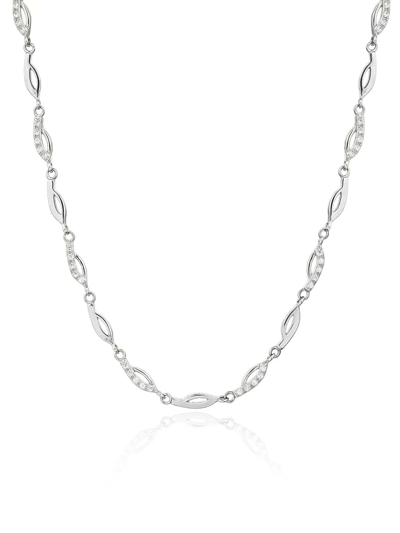 Necklace with white zirconia stones