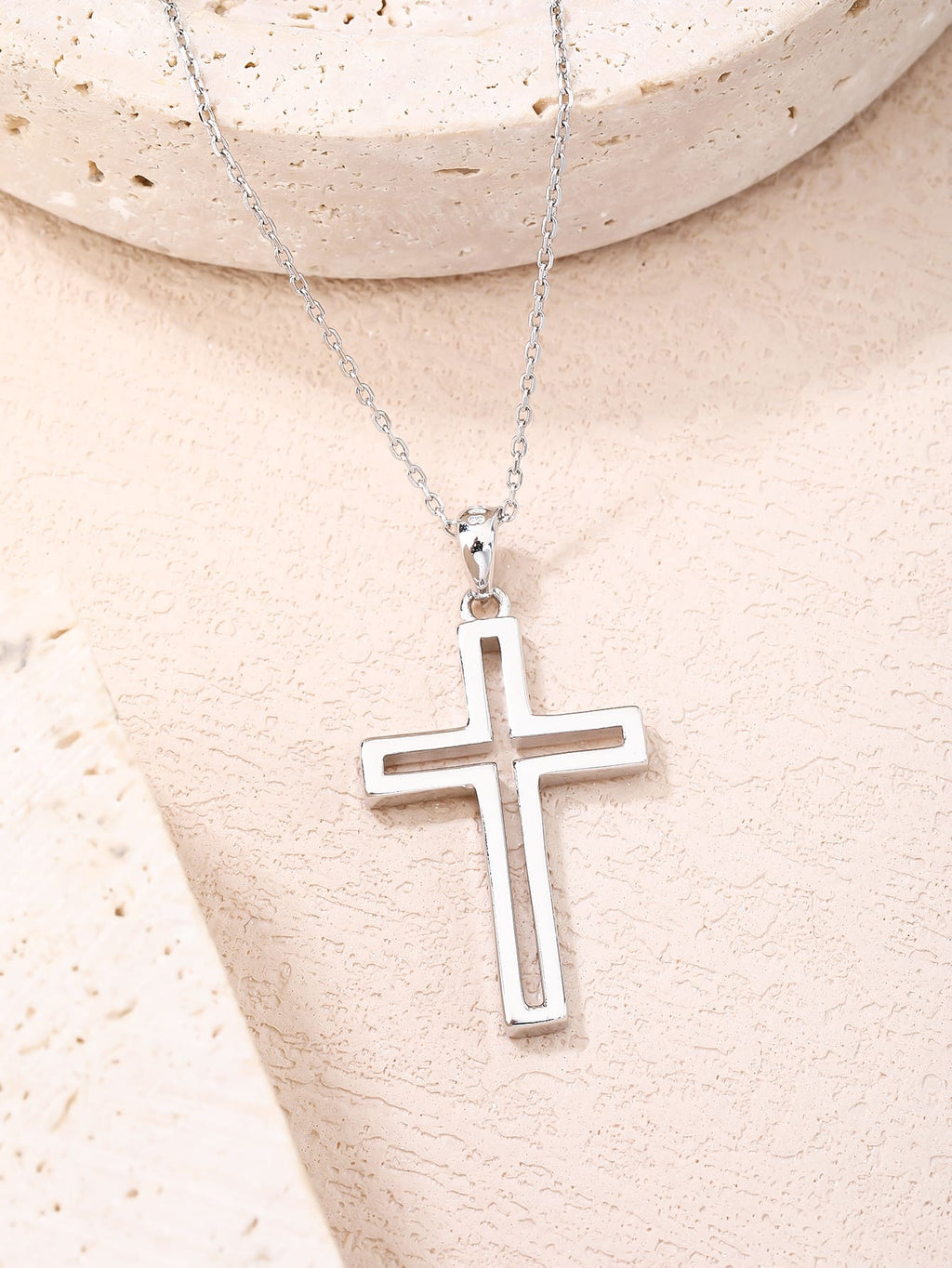 contoured cross pendant in hallmarked, rhodium-plated 925 sterling silver – dimensions view – DRESCHER Jewellery®
