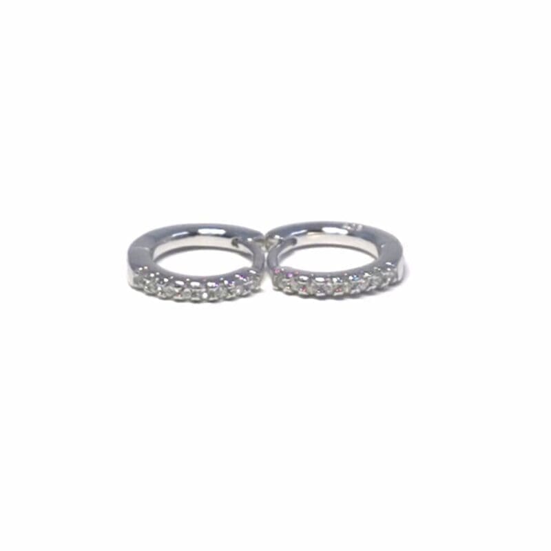 Single-row white stone small hoop earrings in hallmarked, rhodium-plated 925 sterling silver – front view – DRESCHER Jewellery®