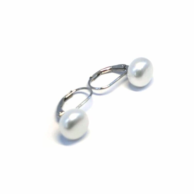 Pearl silver earrings with patent closure, with silver components crafted from hallmarked, rhodium-plated 925 sterling silver – back view – DRESCHER Jewellery®