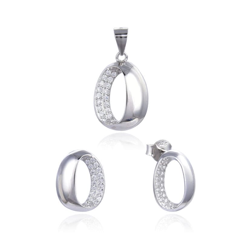 Oval Fantasy with white stoned chevron set in hallmarked, rhodium-plated 925 sterling silver – alternate front view – DRESCHER Jewellery®
