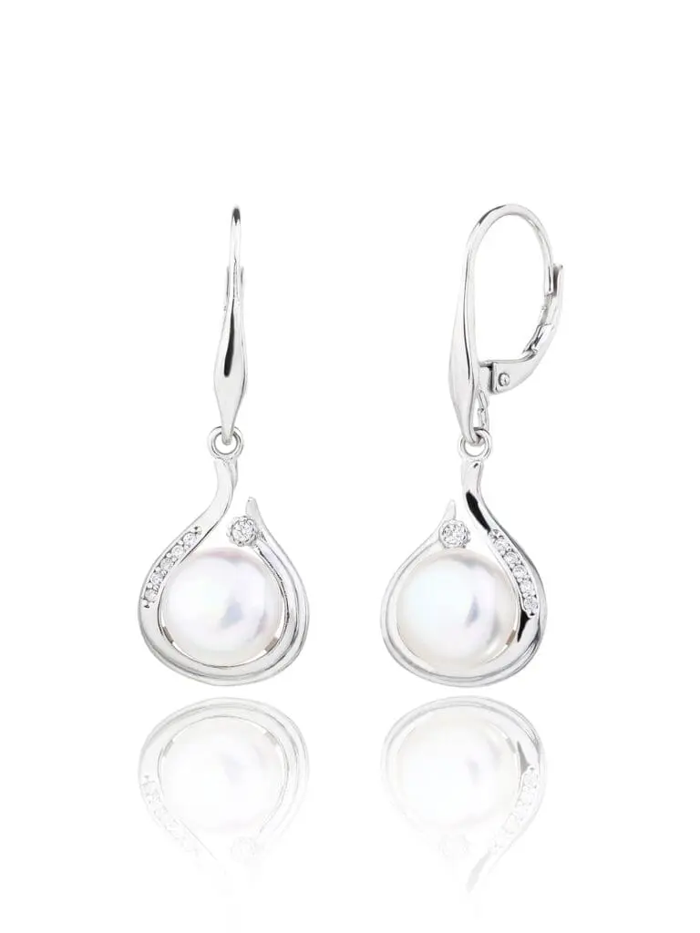 Silver earrings with pearl and zirconia decoration