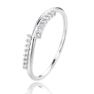 Silver ring with curved lines and zirconia decoration