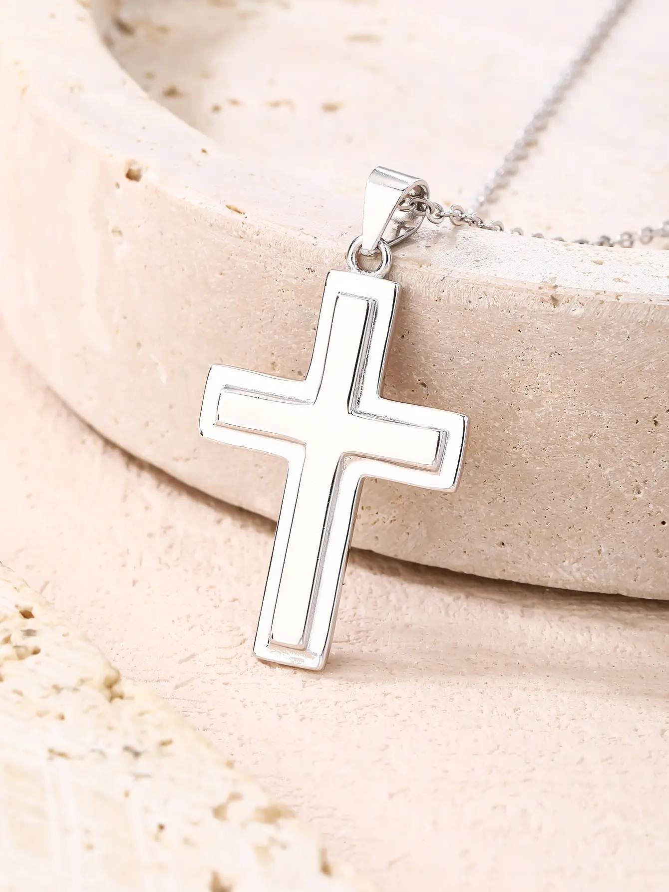 Ródiumozott keretes kereszt medál_4 Ezüst keretes kereszt medál